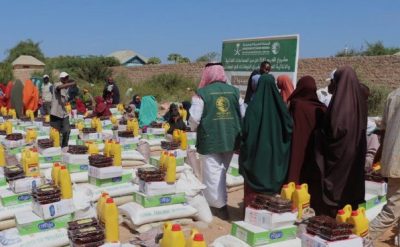 مركز الملك سلمان للإغاثة يوزع أكثر من 3 آلاف حقيبة مدرسية في الصومال