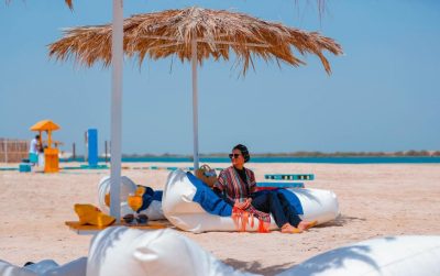 شاطئ “البيلسان “بمدينة الملك عبدالله الاقتصادية تجربة مثالية للاستجمام