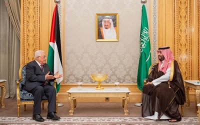 ولي العهد يستقبل الرئيس الفلسطيني ويبحثان العلاقات بين البلدين وسبل تعزيزها